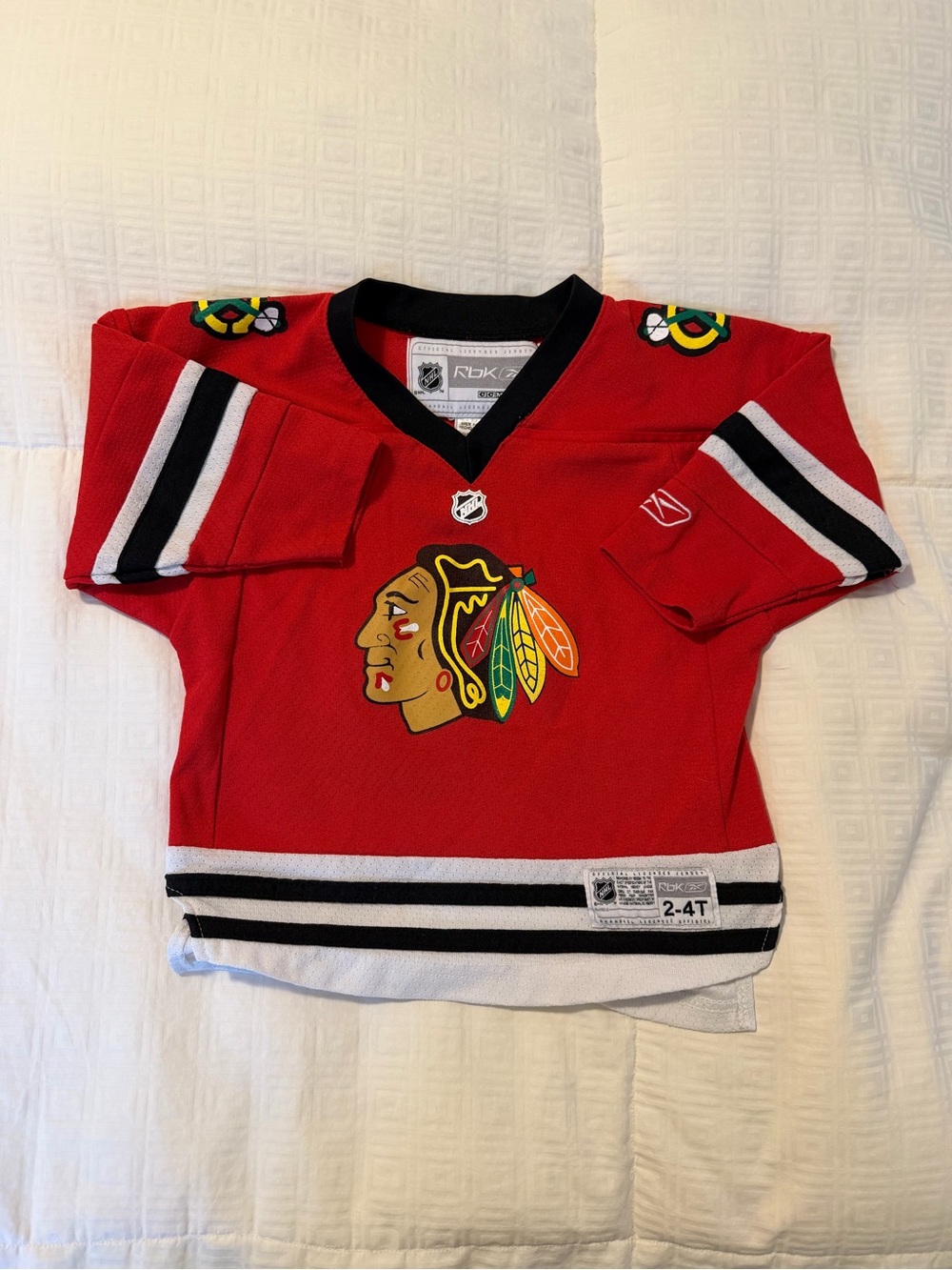 Reebok Red Chicago Blackhawks Youth Hockey Jersey